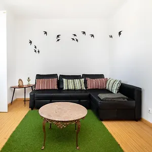 Whome | Trigueiros Downtown Apartment , Lissabon Portugal